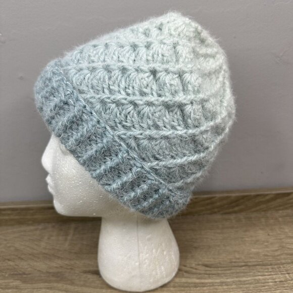 Handmade Women's New Ombré Light Blue Braided Virgin Wool Knit Winter Beanie M/L - Picture 3 of 6